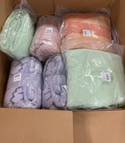 Assorted Comforters Retail