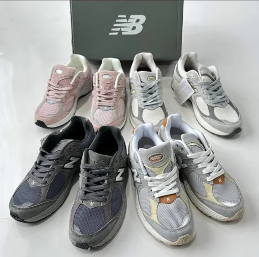 buy large quantity sneaker pallets