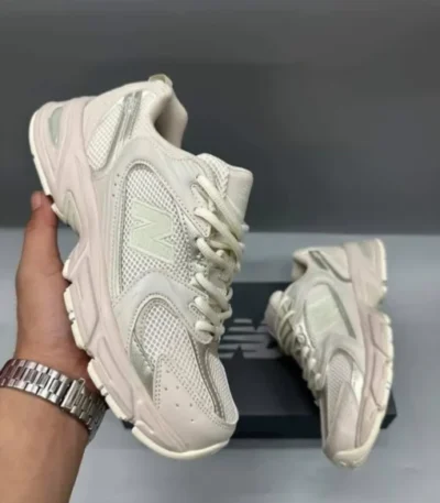 bulk footwear sneaker pallets deals