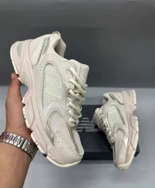 bulk footwear sneaker pallets deals
