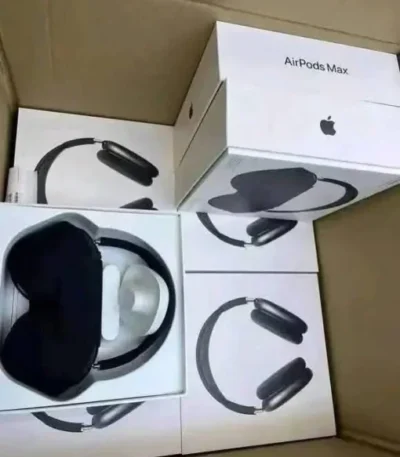 buy AirPods liquidation pallets Australia