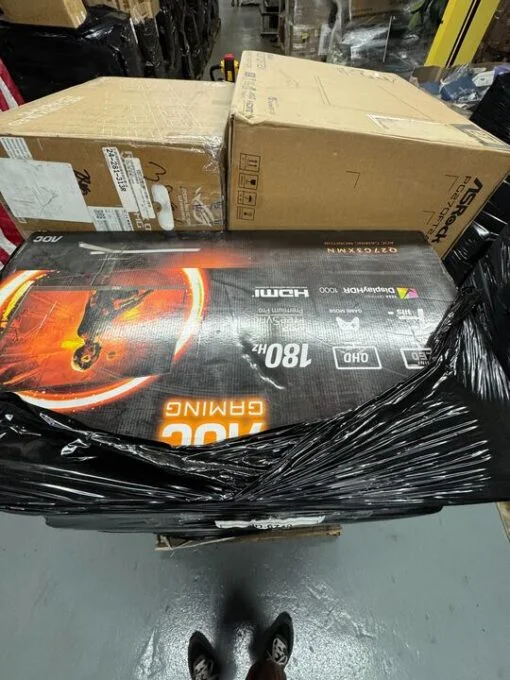 PALLET FROM NEG – Salvage – Monitors – ITEMS: 25 – MSRP: 11,400