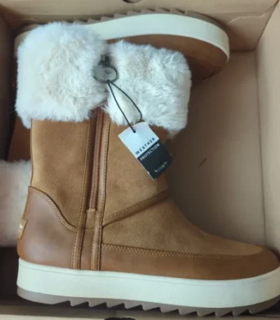 buy UGG boots wholesale