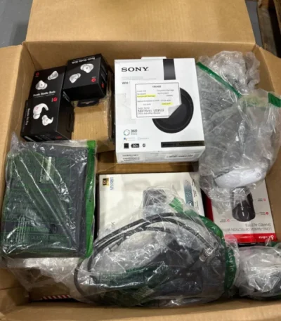 AMZ Electronics – 20 Items -€3,159.47 MSRP – BOX – RETURNS