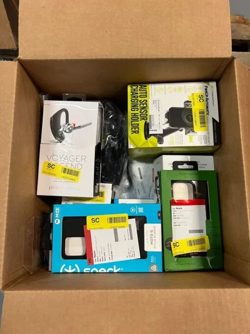 BOX OF RETURNS (Electronics) – ITEMS 21 – MSRP €1,459.81 BOX OF RETURNS (Electronics) – ITEMS 21 – MSRP €1,459.81
