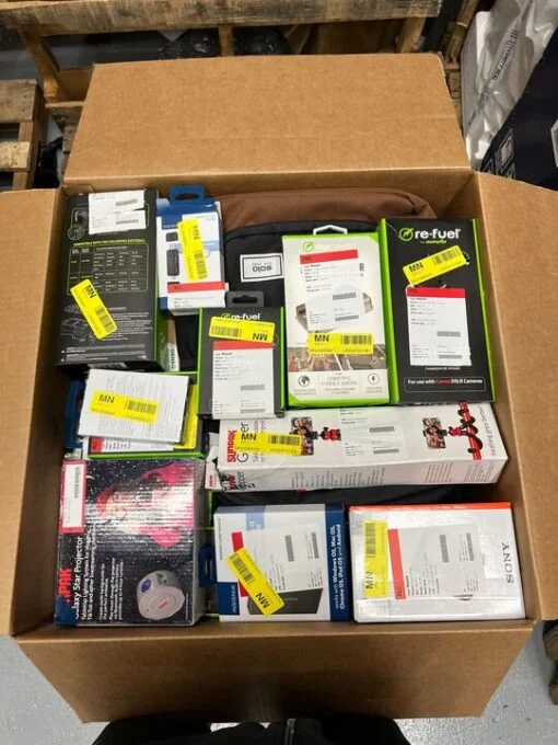BOX OF RETURNS (Electronics) – ITEMS 38 – MSRP €1,759.50 BOX OF RETURNS (Electronics) – ITEMS 38 – MSRP €1,759.50
