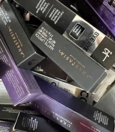 cosmetics pallets liquidation
