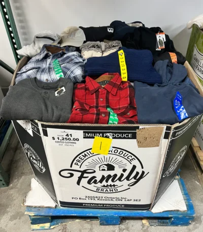 Brand Name Clothing #41 – 250pcs