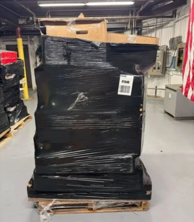 PALLET FROM NEG – Salvage – Monitors – ITEMS: 24 – MSRP: 11,400