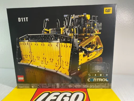 LEGO TECHNIC: App-Controlled Cat D11 Bulldozer (42131)