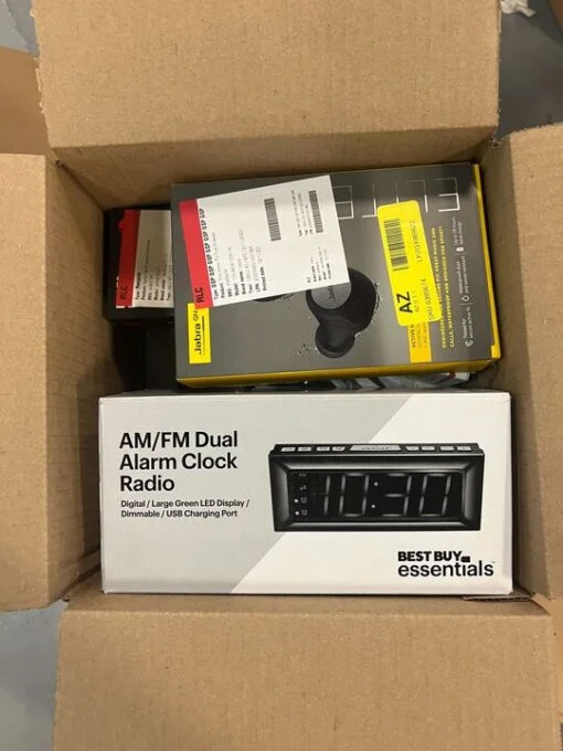 BOX OF RETURNS (Electronics) – ITEMS 13 – MSRP €1,429.88 BOX OF RETURNS (Electronics) – ITEMS 13 – MSRP €1,429.88