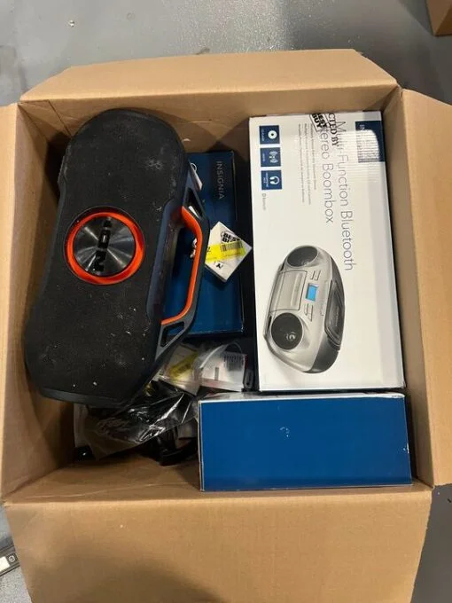 BOX OF RETURNS (Electronics) – ITEMS 14 – MSRP €1,739.88 BOX OF RETURNS (Electronics) – ITEMS 14 – MSRP €1,739.88